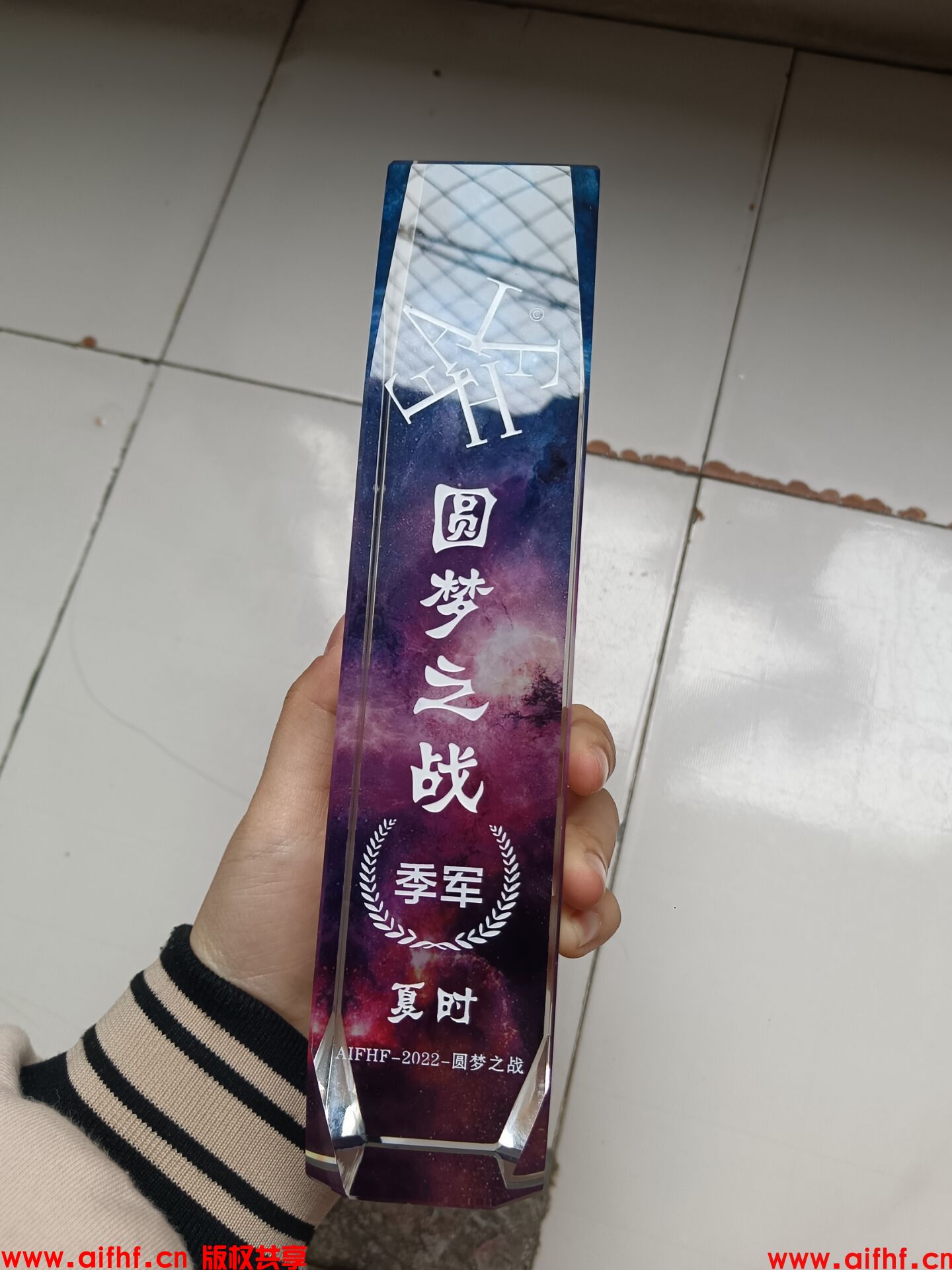 1-2406041P2591F.jpg